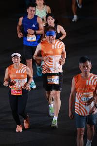 BIB: 27933, 22587, 24631, 1400, 2430
                            <button type="button" onclick="openModal(23103998)" class="btn btn-primary btn-sm float-right btn-popup" data-toggle="modal" data-target=".modal-high-quality">
                        <i class="fas fa-shopping-cart"></i> Add to Cart
                    </button>
                                            <button type="button" onclick="isThisMe(23103998, true)" class="btn btn-success btn-sm float-right btn-popup btn-isme hidden" data-toggle="tooltip" data-placement="bottom" title="นี่คือรูปของคุณใช่ไหม คลิกที่นี่เพื่อเอาเข้าอัลบั้ม">
                        <i class="fas fa-plus"></i> Add to album
                    </button>
                    <button type="button" onclick="isThisMe(23103998, false)" class="btn btn-warning btn-sm float-right btn-popup btn-isnotme hidden">
                        <i class="fas fa-ban"></i> Remove from album
                    </button>